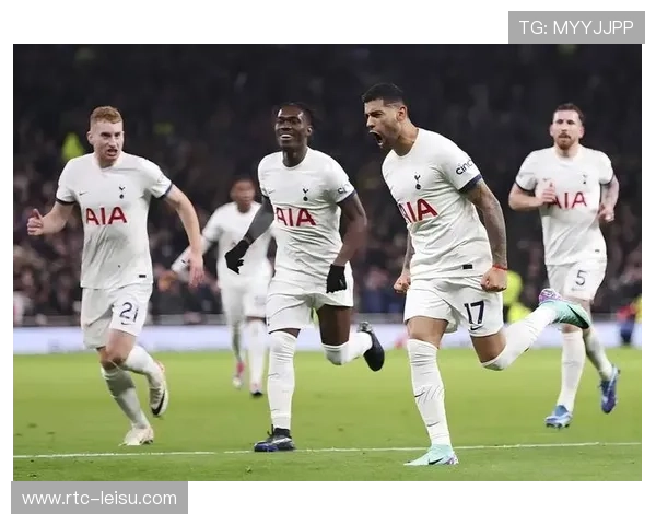 巴黎圣日耳曼欧冠战平热刺，出线形势胶着